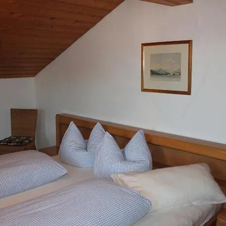 Farm stay Ferienwohnung Aicherhof